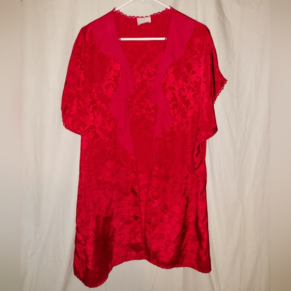 Ladies robe